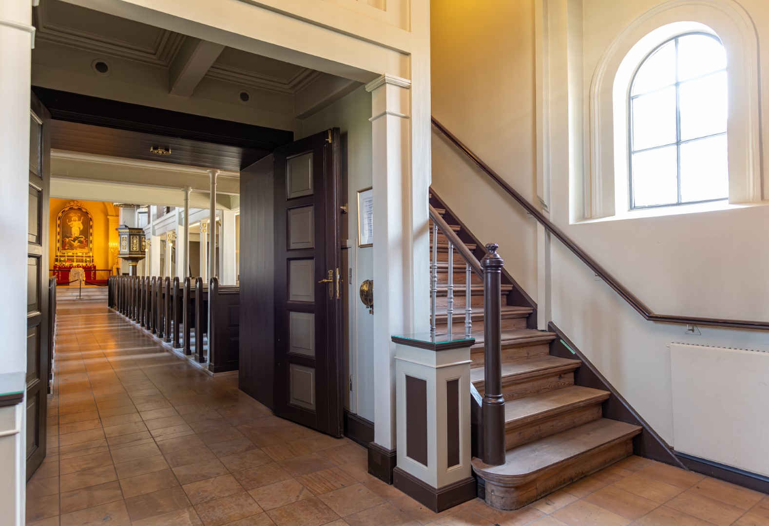 850_1676-Enhanced-NR (1578×1080)